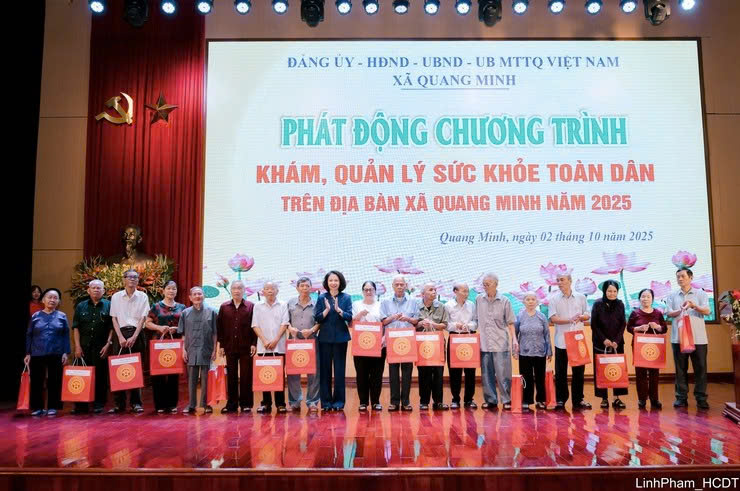 Hơn 63.000 người dân xã Quang Minh được khám, quản lý sức khỏe miễn phí