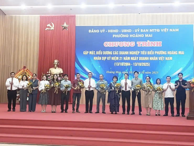 Phường Hoàng Mai tôn vinh doanh nhân, lan tỏa động lực phát triển kinh tế địa phương