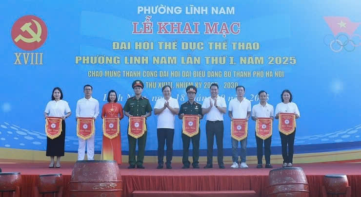 Phường Lĩnh Nam khai mạc Đại hội Thể dục - Thể thao lần thứ I năm 2025, lan tỏa tinh thần rèn luyện vì cộng đồng