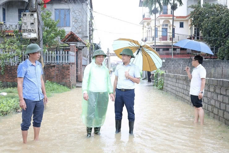 Xã Quảng Bị chủ động ứng phó bão số 10, tập trung bảo vệ sản xuất và an toàn cho người dân