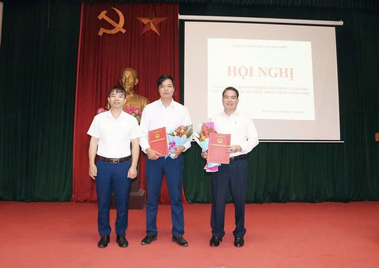 Xã Hòa Phú kiện toàn đội ngũ lãnh đạo, tăng cường hiệu lực quản lý trong giai đoạn mới