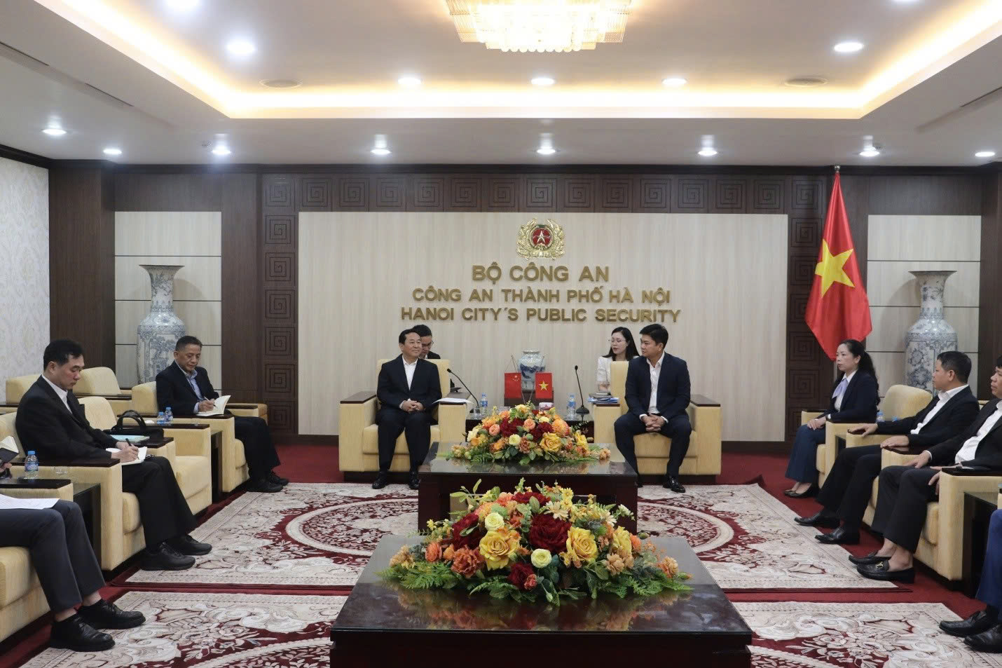 Tăng cường hợp tác bảo đảm an ninh, thúc đẩy quan hệ hữu nghị giữa Công an Hà Nội và Công an tỉnh Quý Châu (Trung Quốc)