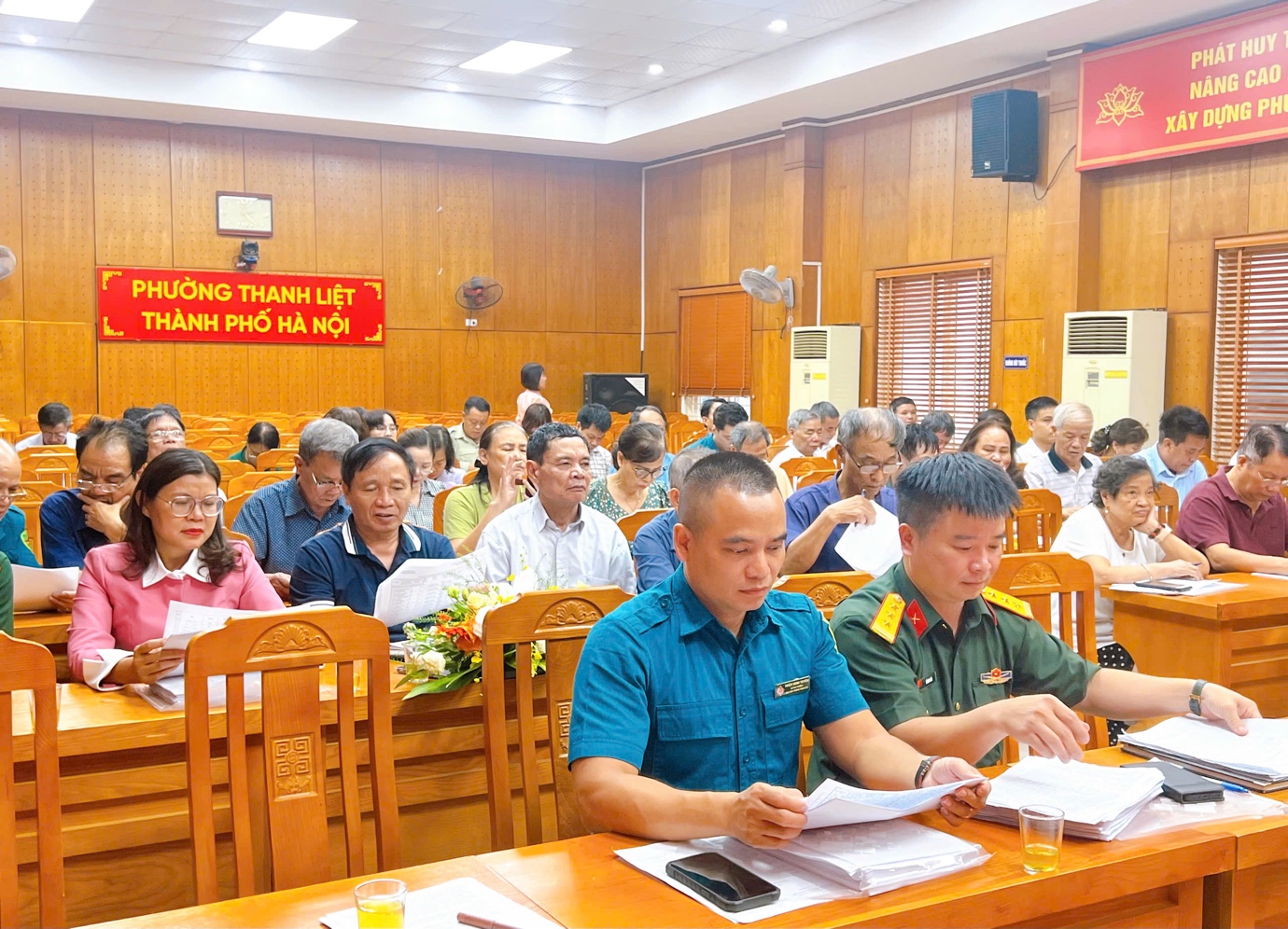 Phường Thanh Liệt xét duyệt nguồn công dân sẵn sàng nhập ngũ năm 2026, bảo đảm chặt chẽ, đúng quy định