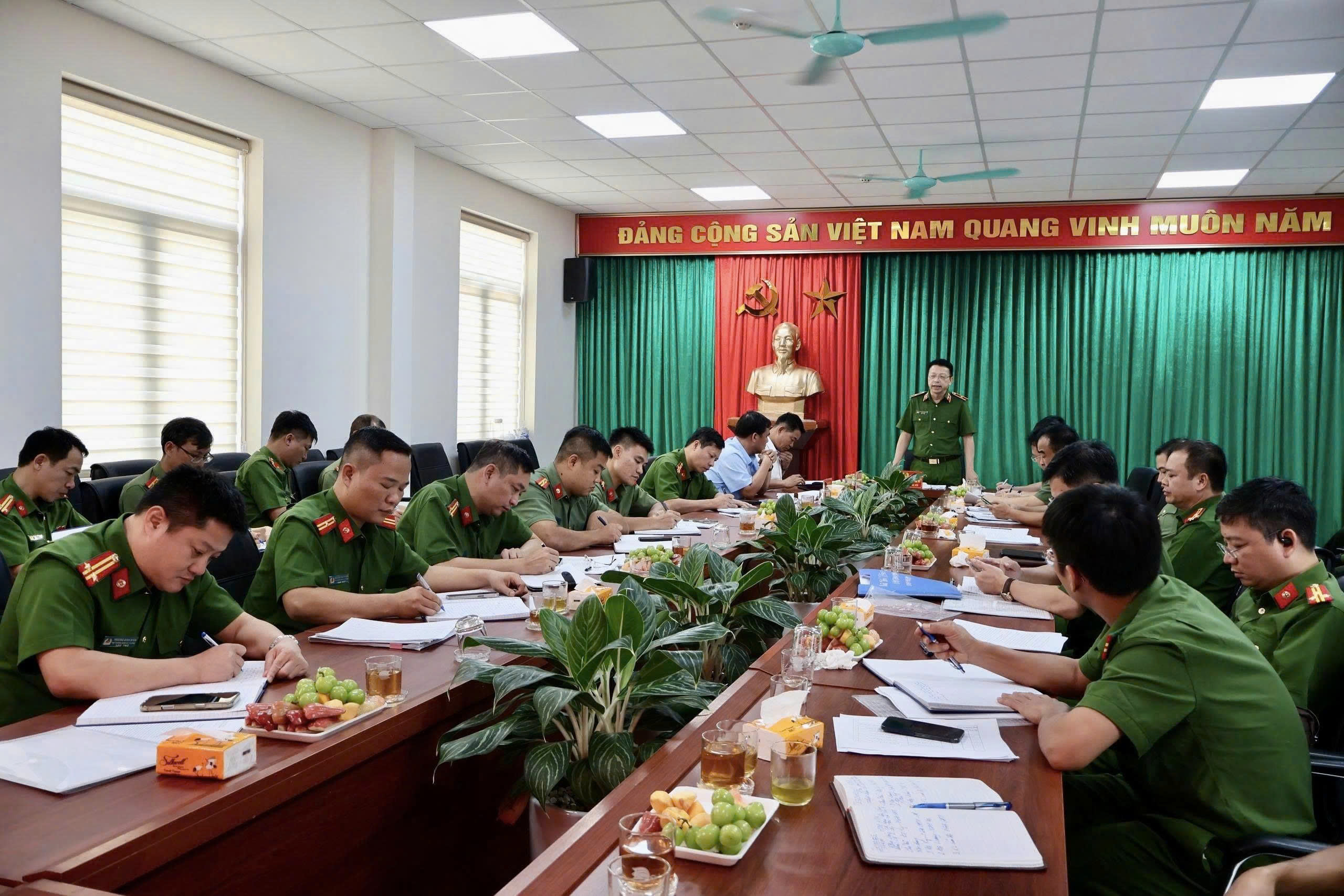 Công an thành phố Hà Nội kiểm tra, đánh giá toàn diện Công an cơ sở sau khi vận hành mô hình chính quyền địa phương hai cấp