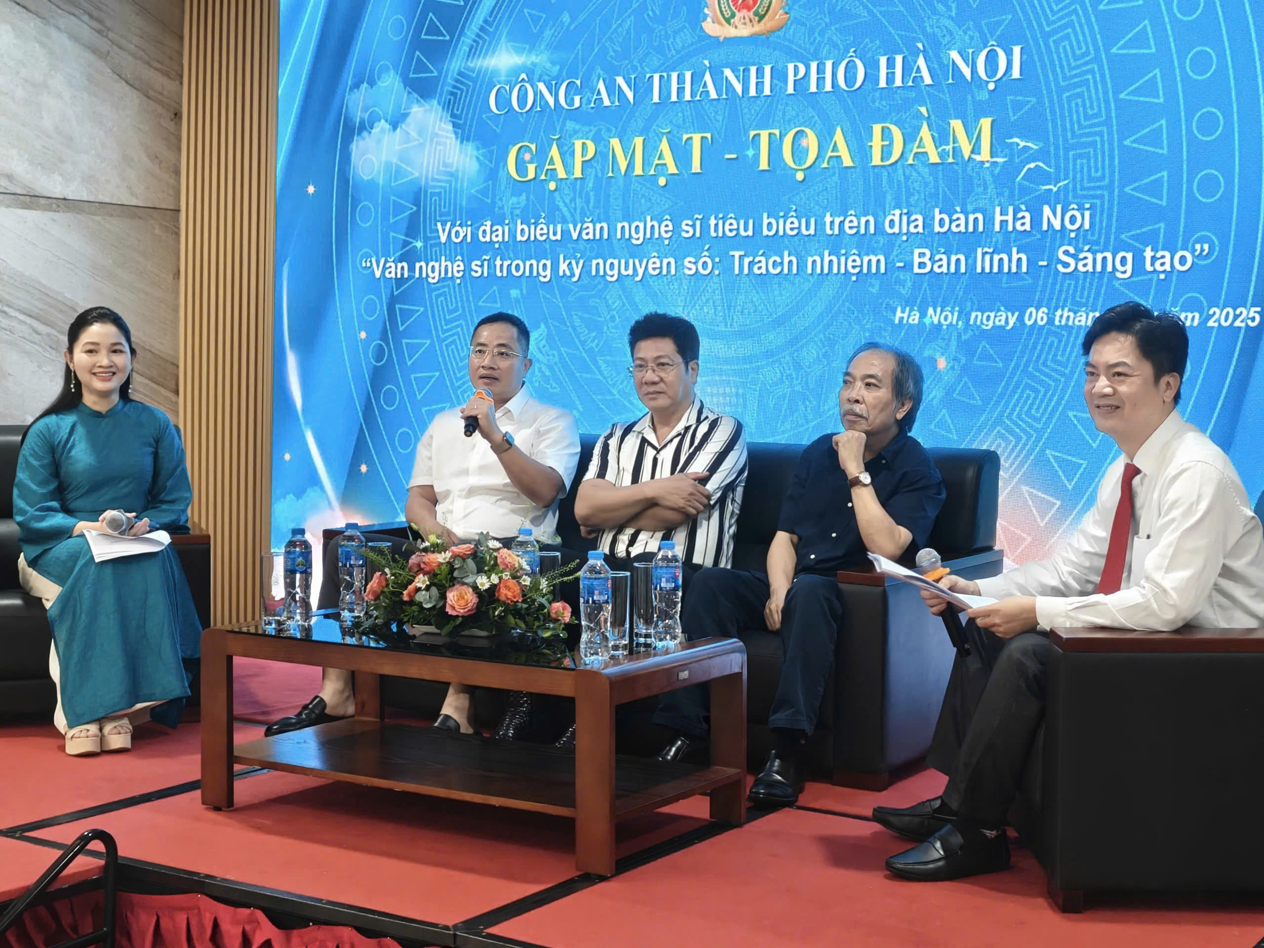 Lan tỏa giá trị văn hóa trong kỷ nguyên số, gắn kết văn nghệ sĩ với lực lượng Công an Thủ đô