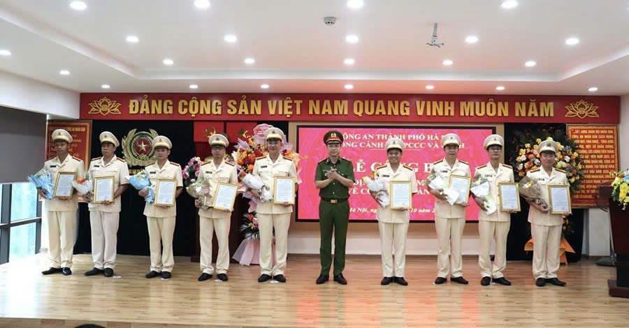Công an thành phố Hà Nội kiện toàn đội ngũ Cảnh sát PCCC và CNCH, nâng cao năng lực chỉ huy, điều hành