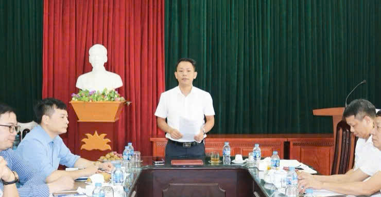 Đảng ủy xã Quốc Oai thống nhất kế hoạch đào tạo, bồi dưỡng cán bộ cho 4 xã khu vực trong năm 2026