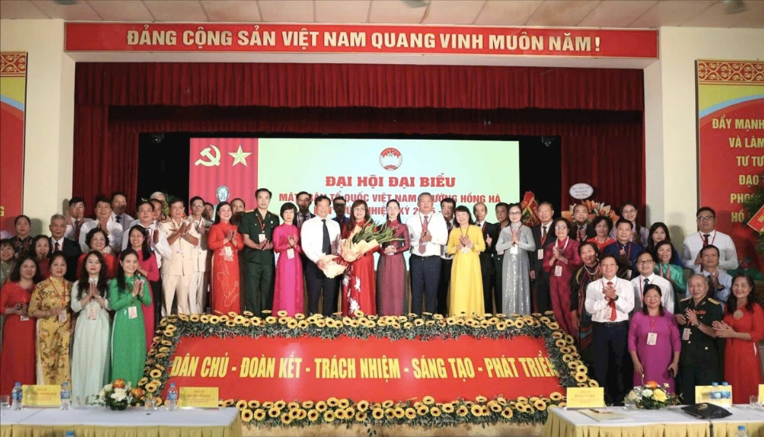 Đại hội đại biểu Mặt trận Tổ quốc Việt Nam phường Hồng Hà lần thứ I: Phát huy sức mạnh đại đoàn kết, hướng tới phát triển bền vững