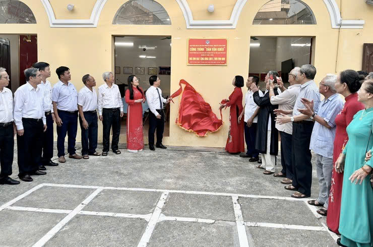 Xã Đại Thanh gắn biển công trình “Dân vận khéo” Nhà sinh hoạt cộng đồng thôn Vĩnh Ninh