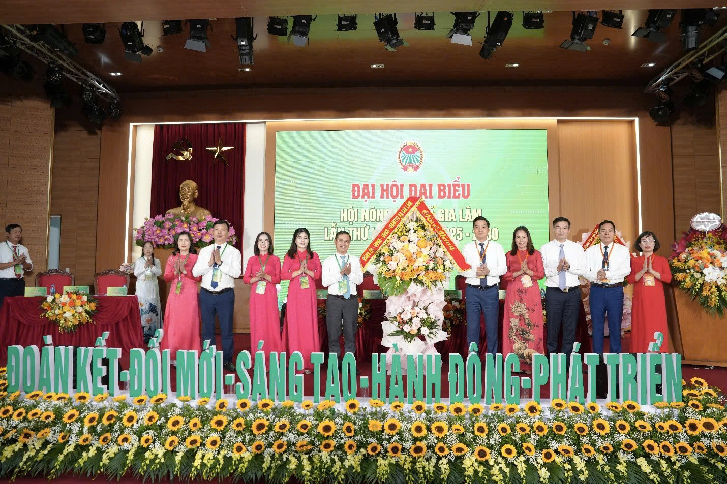 Đại hội đại biểu Hội Nông dân xã Gia Lâm lần thứ I: Khẳng định vai trò nòng cốt trong phát triển nông nghiệp đô thị hiện đại