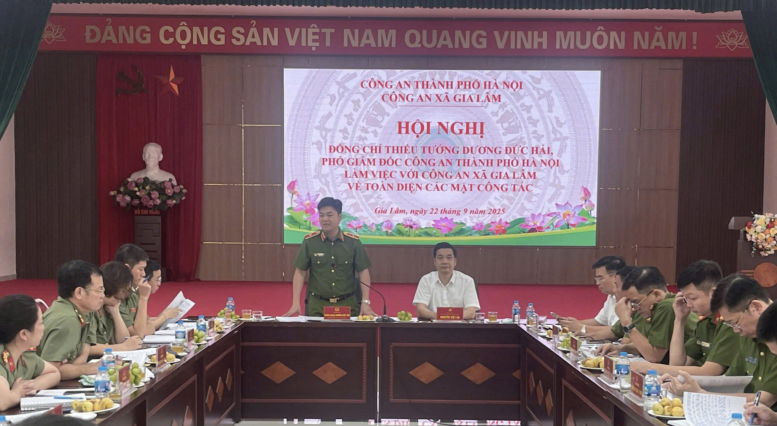 Công an thành phố Hà Nội kiểm tra, đánh giá hiệu quả hoạt động của Công an các xã sau sắp xếp tổ chức bộ máy