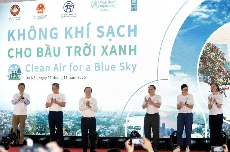 Hà Nội phát động hành động vì “Bầu trời xanh” - Chung tay bảo vệ môi trường, hướng tới phát triển bền vững