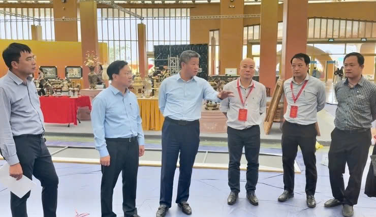 Kiểm tra công tác chuẩn bị Không gian quảng bá sản phẩm công nghiệp - thương mại tiêu biểu Hà Nội tại Hội chợ Mùa thu 2025