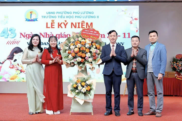 Phường Phú Lương trang trọng kỷ niệm 43 năm Ngày Nhà giáo Việt Nam