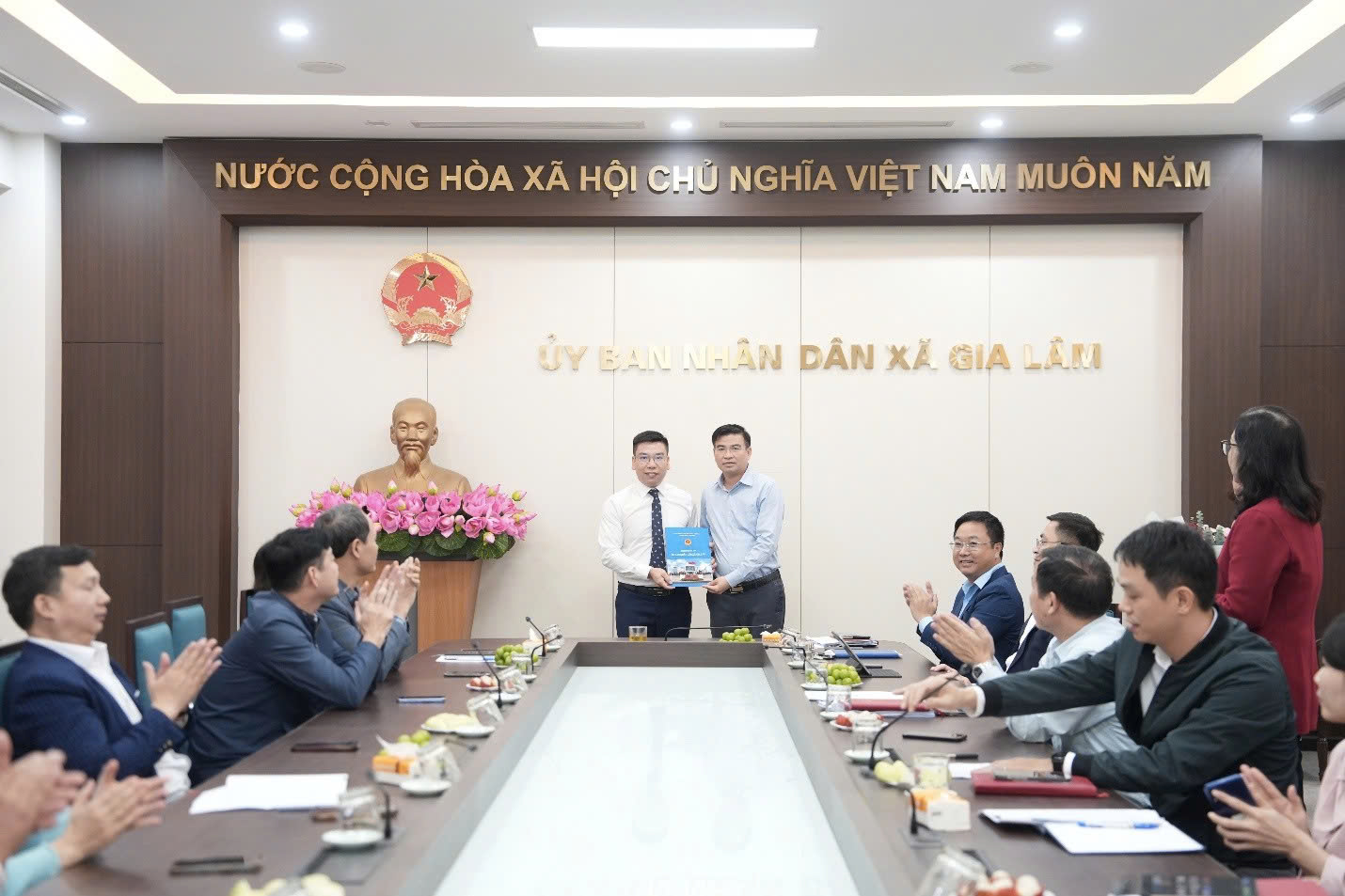 Xã Gia Lâm công bố quyết định bổ nhiệm Phó Trưởng Trạm Y tế xã