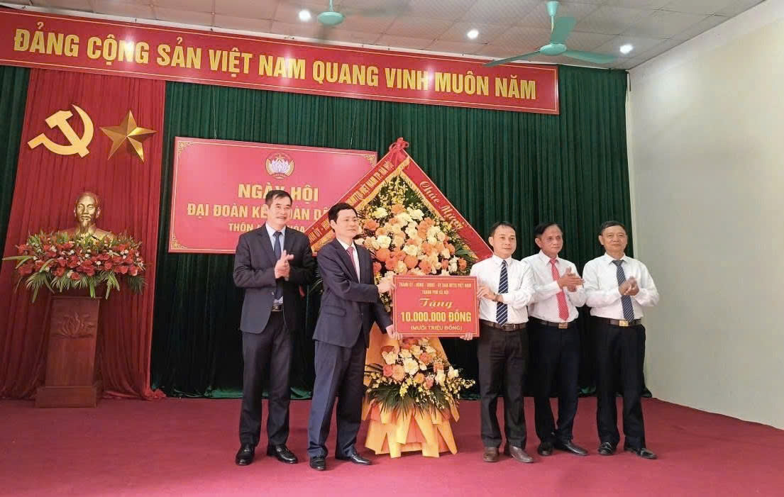 Phát huy sức mạnh đại đoàn kết, thôn 4 xã Hòa Lạc xây dựng khu dân cư phát triển toàn diện