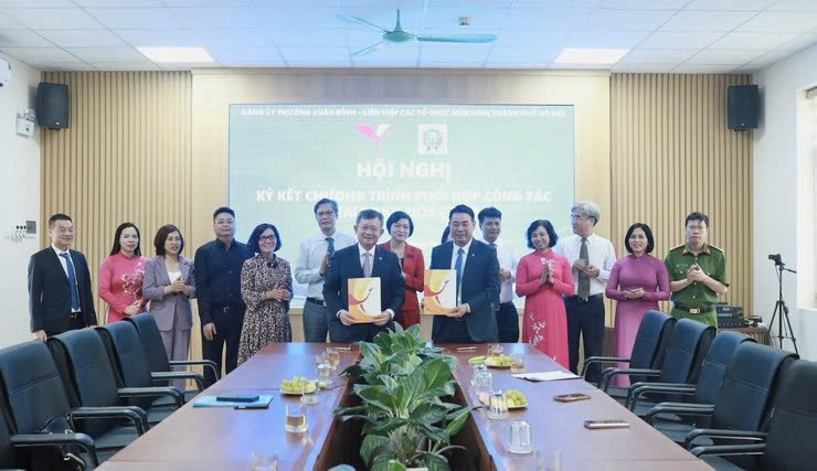 Phường Xuân Đỉnh ký kết chương trình phối hợp với Liên hiệp các tổ chức hữu nghị thành phố Hà Nội, thúc đẩy đối ngoại nhân dân trong giai đoạn mới