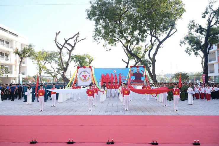 Xã Phù Đổng khai mạc Đại hội Thể dục thể thao lần thứ XI, lan tỏa tinh thần rèn luyện và đoàn kết cộng đồng