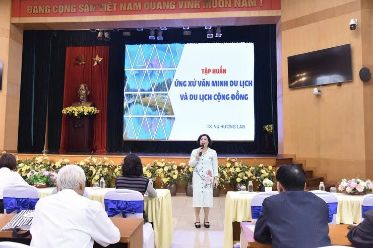 Phường Hoàn Kiếm đẩy mạnh xây dựng văn hóa ứng xử du lịch, hướng tới hình ảnh điểm đến văn minh – thân thiện