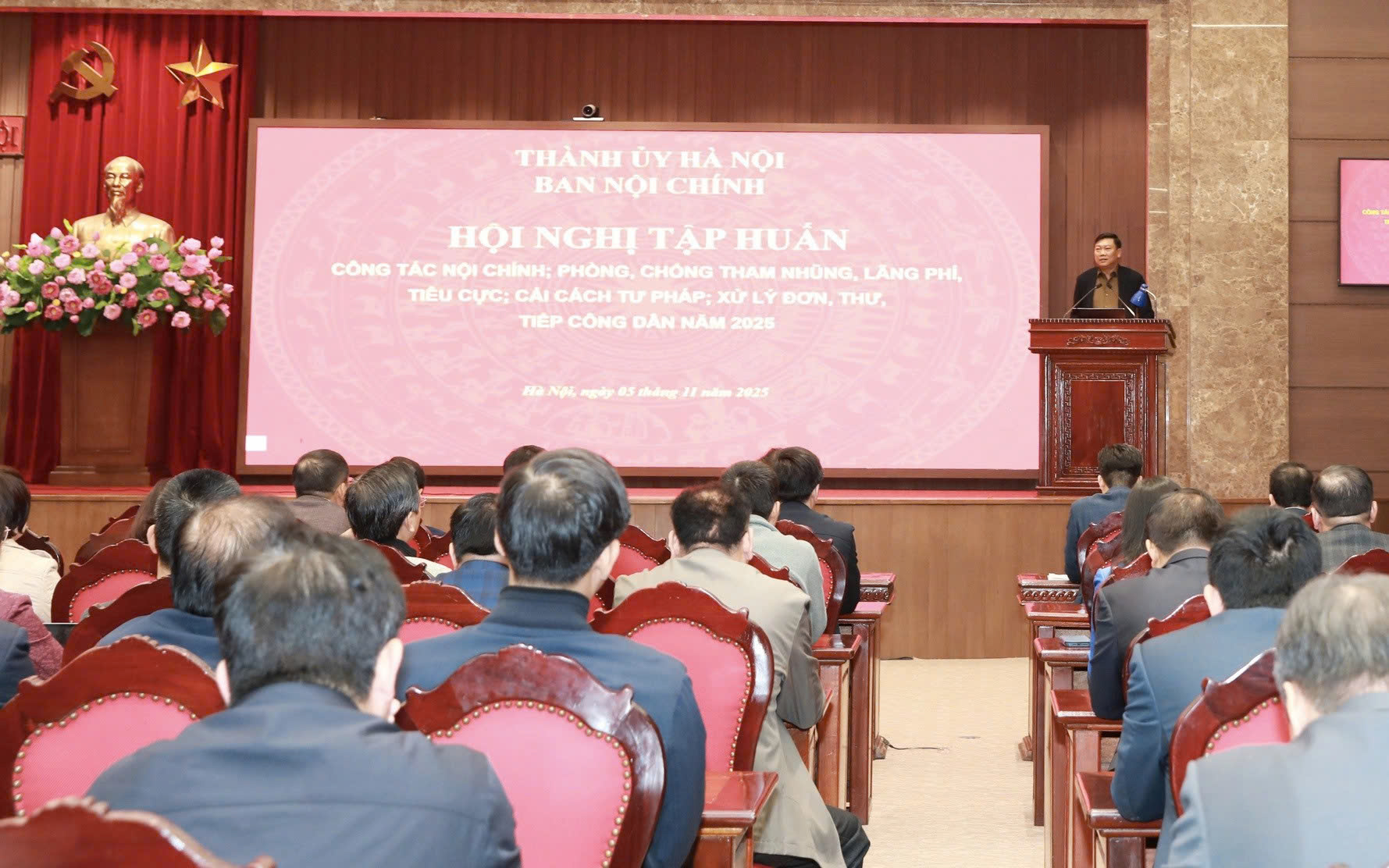 Tăng cường năng lực công tác nội chính, phòng chống tham nhũng trong tình hình mới