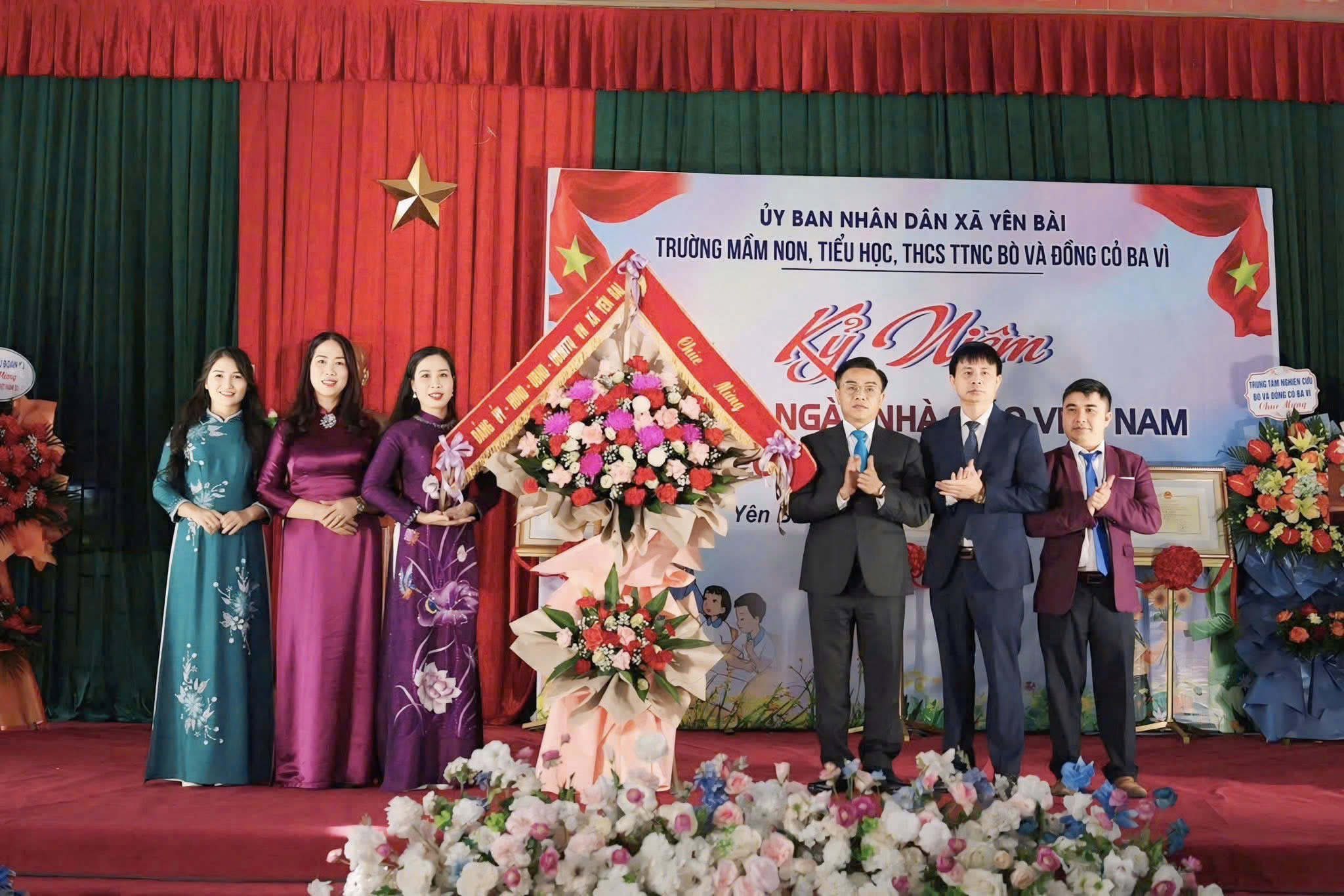Các trường học trên địa bàn xã Yên Bài trang trọng kỷ niệm 43 năm Ngày Nhà giáo Việt Nam