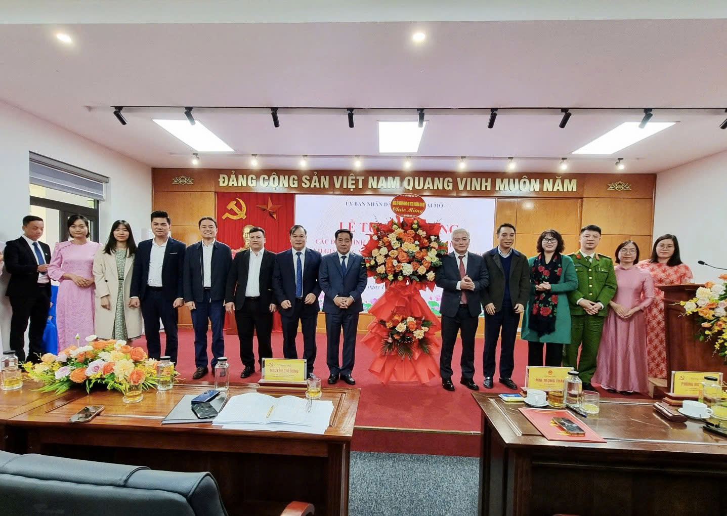 Phường Đại Mỗ tuyên dương điển hình tiên tiến, tri ân đội ngũ nhà giáo nhân kỷ niệm 43 năm Ngày Nhà giáo Việt Nam