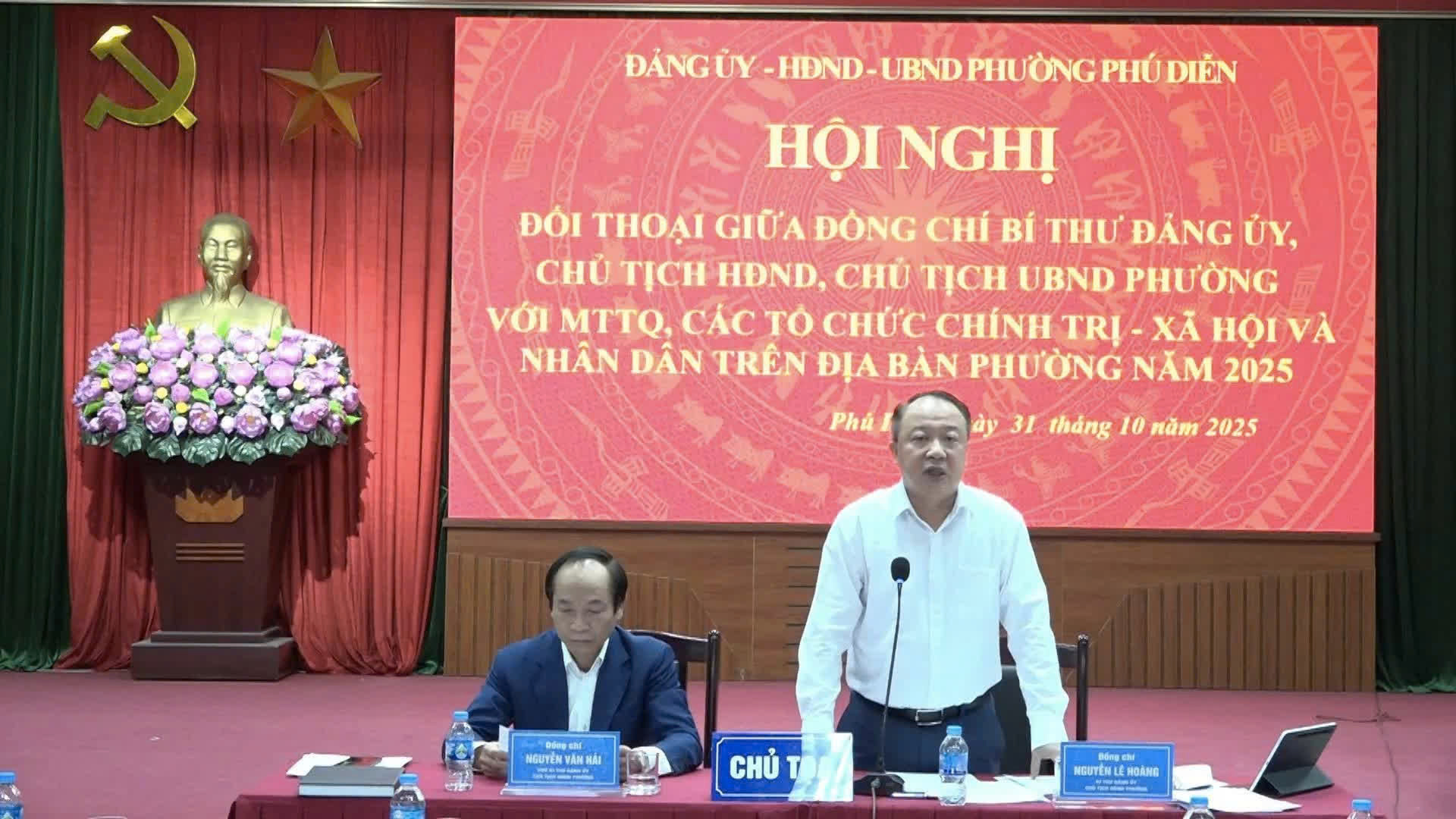 Phường Phú Diễn tăng cường đối thoại, lắng nghe ý kiến nhân dân để nâng cao hiệu quả quản lý, điều hành