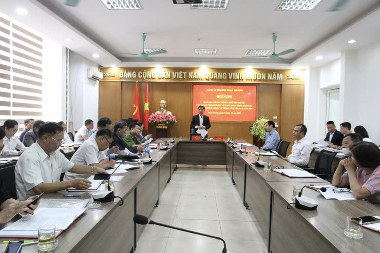 Phường Xuân Phương triển khai nhiệm vụ trọng tâm những tháng cuối năm, tập trung nâng cao hiệu lực quản lý và chất lượng sinh hoạt chi bộ