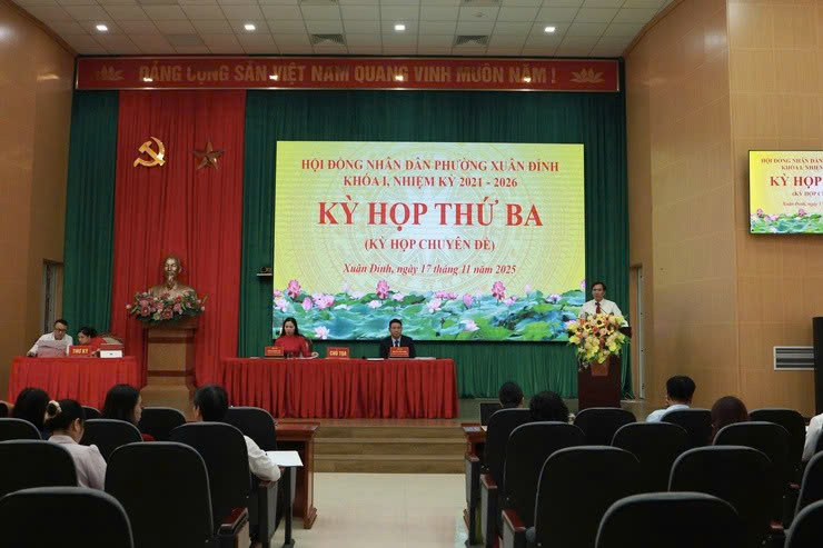 HĐND phường Xuân Đỉnh tổ chức kỳ họp chuyên đề, quyết nghị nhiều nội dung quan trọng về quản lý đô thị và phòng, chống dịch bệnh