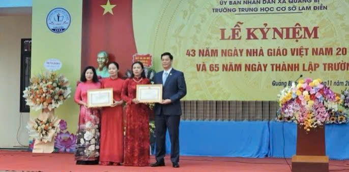 Trường THCS Lam Điền (xã Quảng Bị) kỷ niệm 43 năm Ngày Nhà giáo Việt Nam và 65 năm xây dựng, phát triển