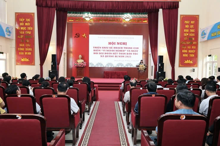 Xã Quảng Bị phát động Tháng cao điểm “Vì người nghèo” và Ngày hội Đại đoàn kết toàn dân tộc năm 2025