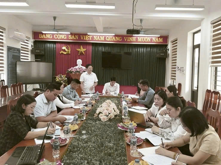 Giám sát việc thực hiện chính sách hỗ trợ bữa ăn bán trú tại Trường Tiểu học Lam Điền