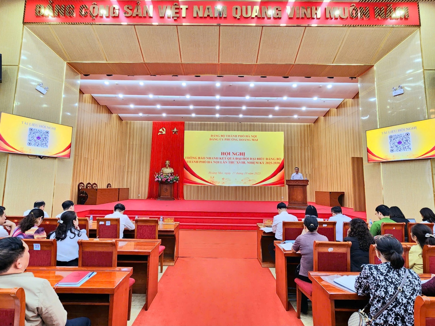 Đảng ủy phường Hoàng Mai thông tin kết quả Đại hội Đảng bộ thành phố Hà Nội lần thứ XVIII