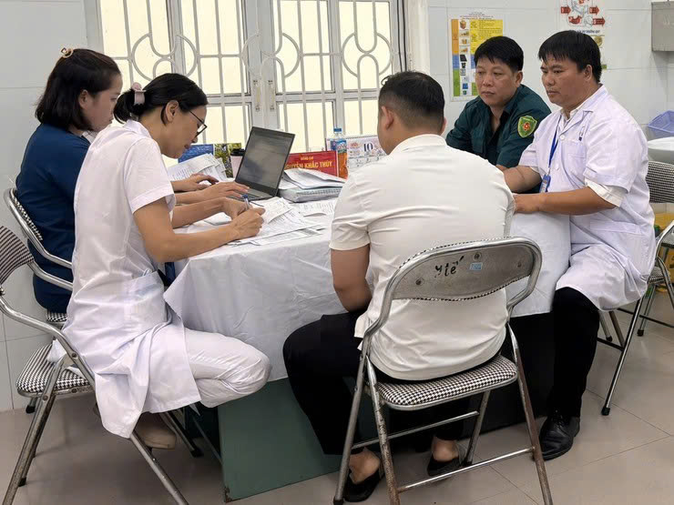 Phường Long Biên tổ chức sơ tuyển sức khỏe nghĩa vụ quân sự, bảo đảm chất lượng công dân nhập ngũ năm 2026