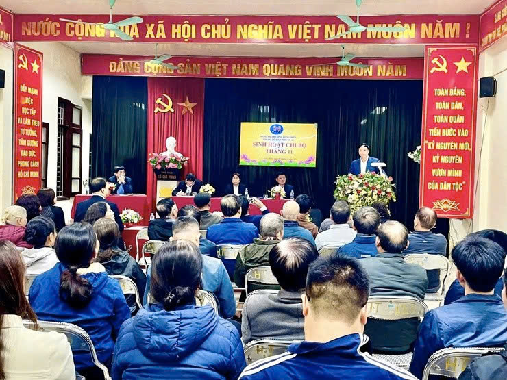 Chi bộ Tổ dân phố 30, phường Long Biên nâng cao chất lượng sinh hoạt, phát huy vai trò hạt nhân chính trị ở cơ sở