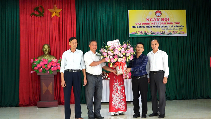 Xã Dân Hòa tổ chức Ngày hội Đại đoàn kết toàn dân tộc tại thôn Xuyên Dương