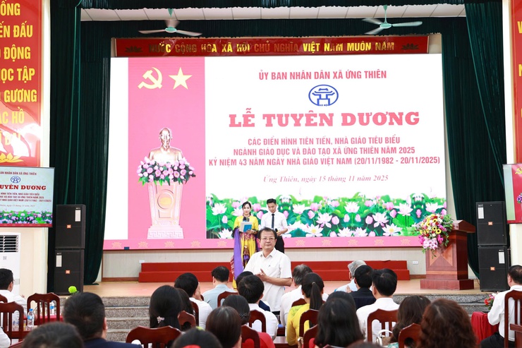 Xã Ứng Thiên biểu dương điển hình tiên tiến ngành giáo dục, lan tỏa tinh thần “tôn sư trọng đạo”
