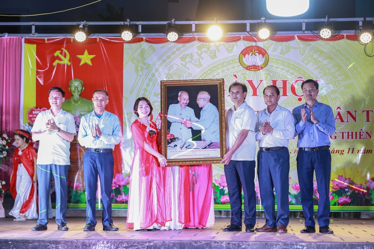 Thôn Xà Cầu (xã Ứng Thiên) tổ chức Ngày hội Đại đoàn kết toàn dân tộc năm 2025: Góp phần củng cố khối đại đoàn kết toàn dân