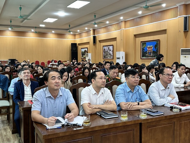 Đảng ủy xã Đại Thanh tổ chức hội nghị thông tin nhanh kết quả Đại hội Đảng bộ thành phố Hà Nội lần thứ XVIII