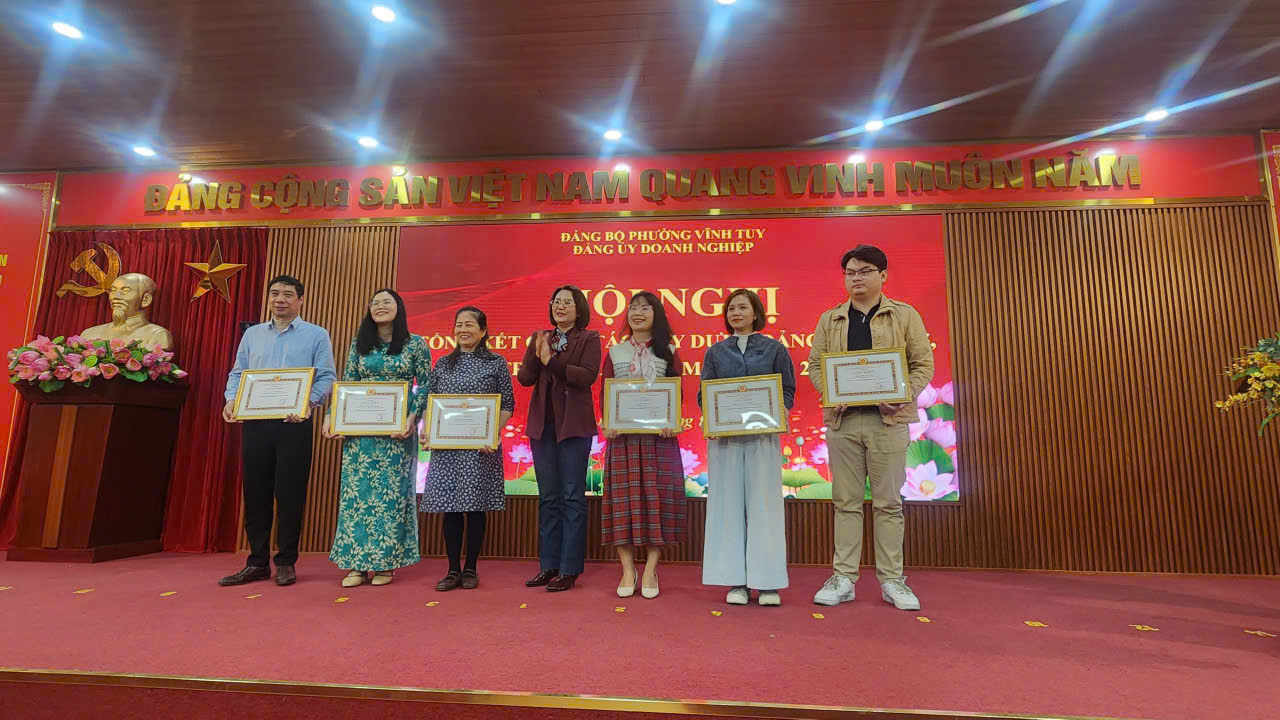 Đảng bộ Doanh nghiệp phường Vĩnh Tuy tổng kết công tác năm 2025, triển khai nhiệm vụ trọng tâm năm 2026