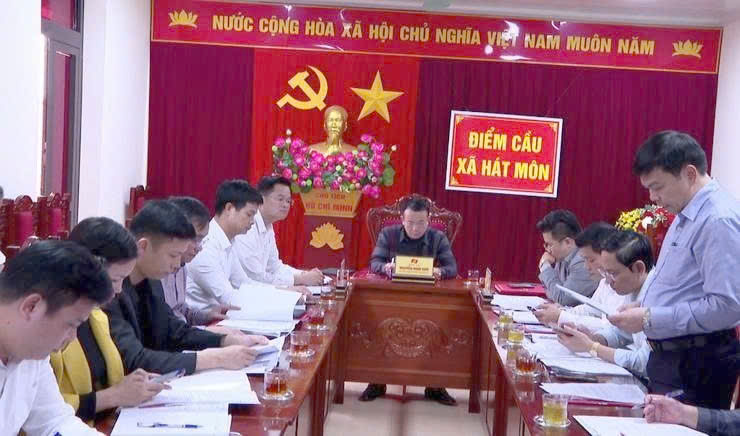 Hội nghị lần thứ hai, Ban Chấp hành Đảng bộ xã Hát Môn thông qua nhiều nội dung quan trọng 