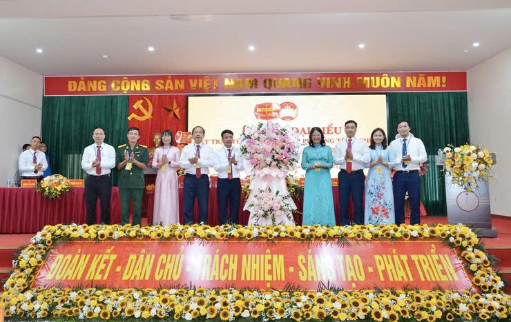 Đại hội Mặt trận Tổ quốc phường Tùng Thiện khóa I: Khơi dậy sức mạnh đại đoàn kết, xây dựng đô thị văn minh trong giai đoạn mới