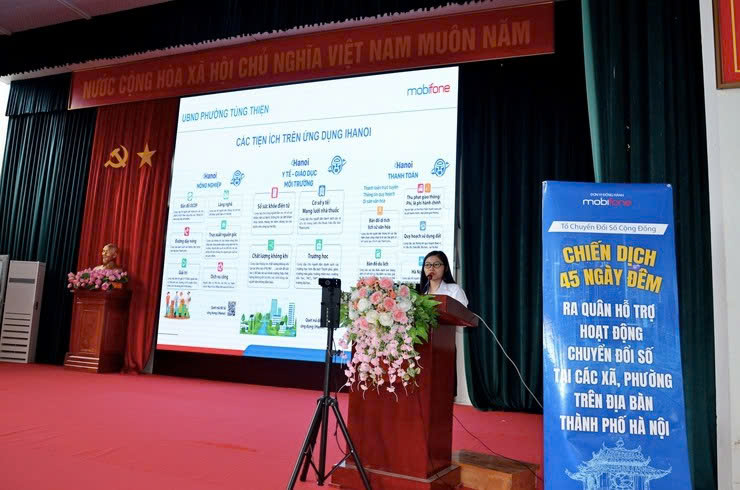 Phường Tùng Thiện đẩy mạnh chuyển đổi số, lan tỏa phong trào “Bình dân học vụ số” ngay từ cơ sở