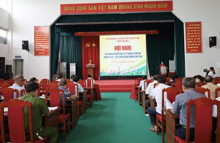 Phường Tùng Thiện triển khai kế hoạch bầu cử Tổ trưởng tổ dân phố, bảo đảm dân chủ và đúng quy định