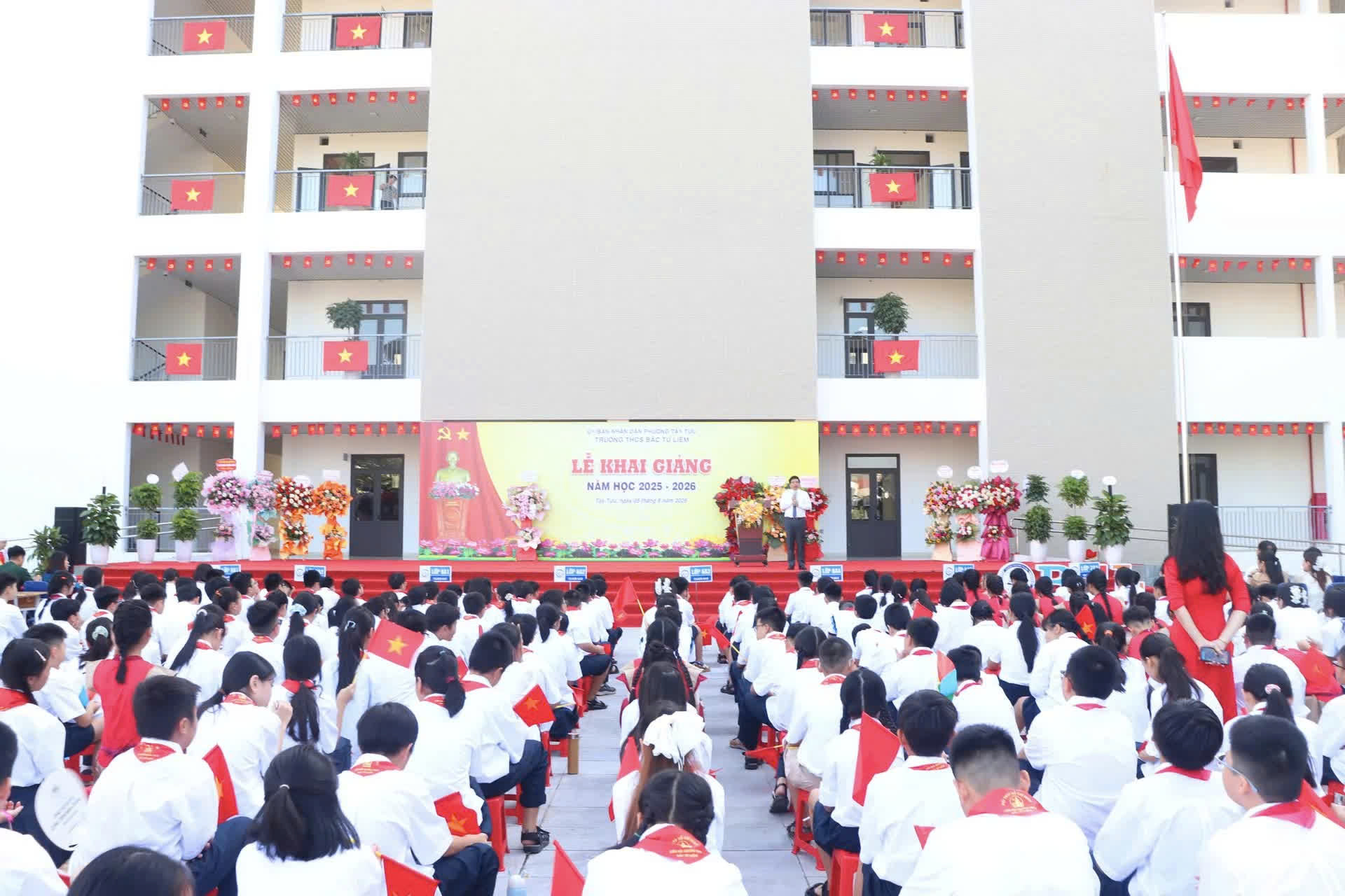 Phường Tây Tựu tưng bừng khai giảng năm học 2025–2026: Khẳng định bước chuyển mình mạnh mẽ của giáo dục phường mới thành lập