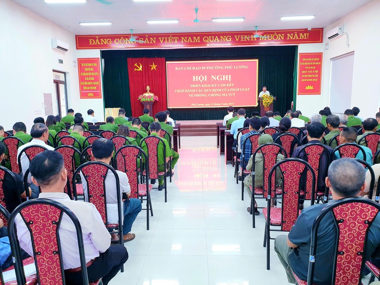 Phường Phú Lương triển khai cao điểm “phường không ma túy 2025”: Ký cam kết tại 32 tổ dân phố, siết chặt phòng ngừa từ cơ sở