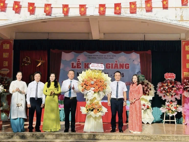 Trường THCS Phù Linh khai giảng năm học 2025-2026: Khẳng định vị thế tiên phong trong chuyển đổi số và nâng cao chất lượng giáo dục
