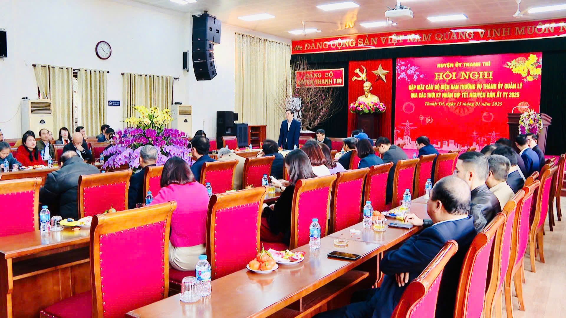 Huyện ủy Thanh Trì: Đẩy mạnh công tác xây dựng Đảng, quyết tâm hoàn thành mục tiêu năm 2025