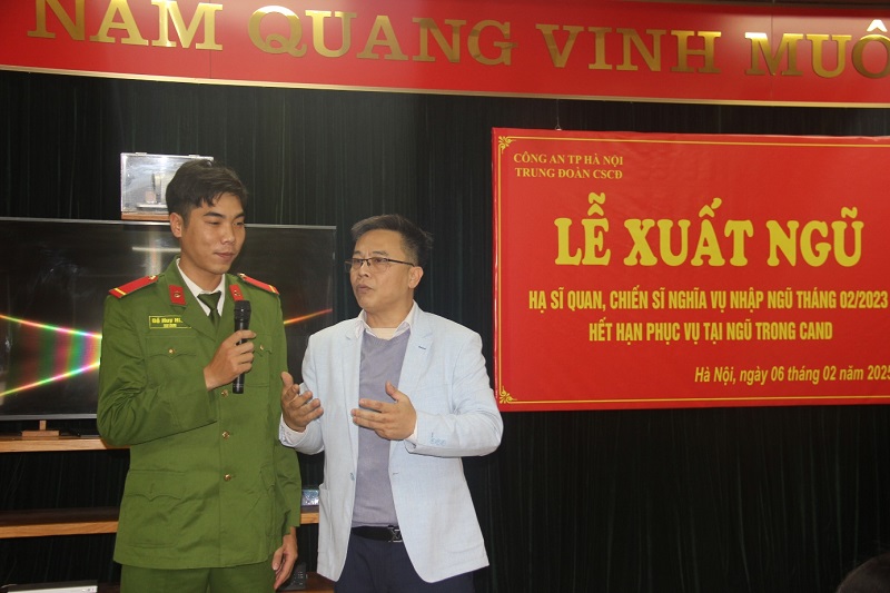 Trung đoàn Cảnh sát cơ động tổ chức tuyên dương, định hướng nghề nghiệp cho chiến sĩ nghĩa vụ xuất ngũ