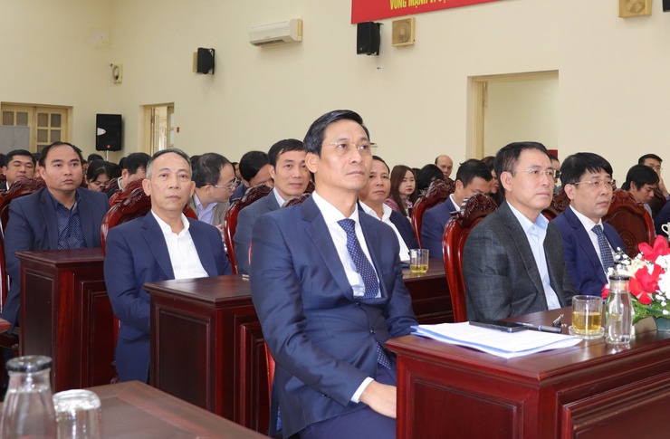 Hà Nội đẩy mạnh quản lý tài nguyên và bảo vệ môi trường: Hướng tới phát triển bền vững năm 2025
